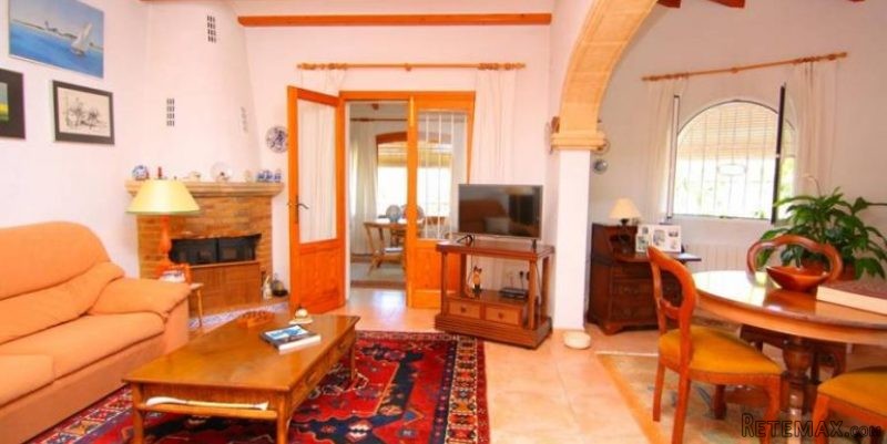 2 Bedroom 1 Bathroom Villa in Javea. - 2