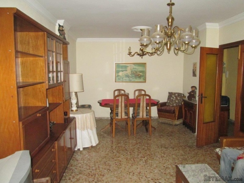 3 bedroom, 2 bathroom Apartment, (build.. - 2