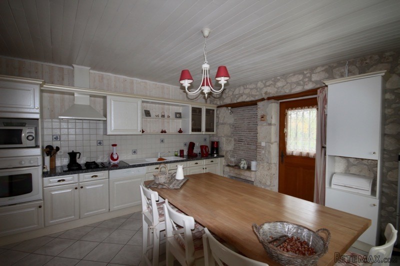 Pretty 3 bed-roomed stone house with.. - 2