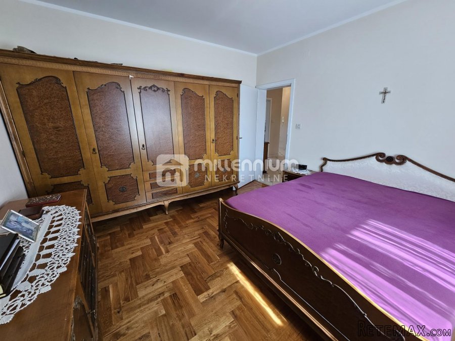 Kostrena, 281.19m2, samostojeća kuća s 2 stana - 10