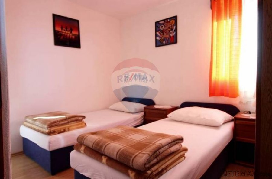 OMIŠALJ-Villa sa 7 apartmana na 100 metara do mora - 10