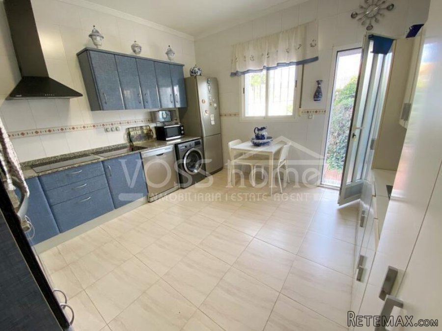 NEW & EXCLUSIVE LISTING TO VOSS HOMES - A lovingly.. - 11
