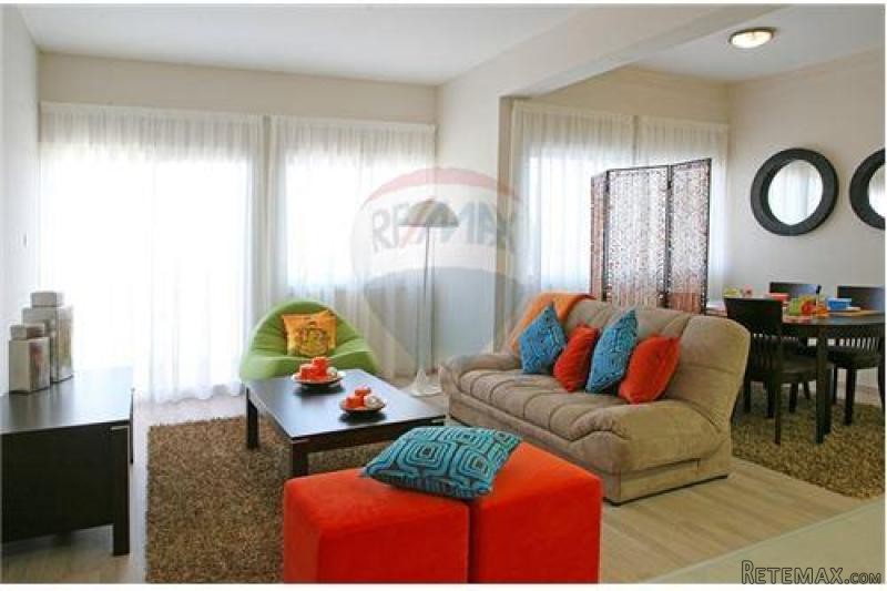 Condo/Apartment - For Sale -..