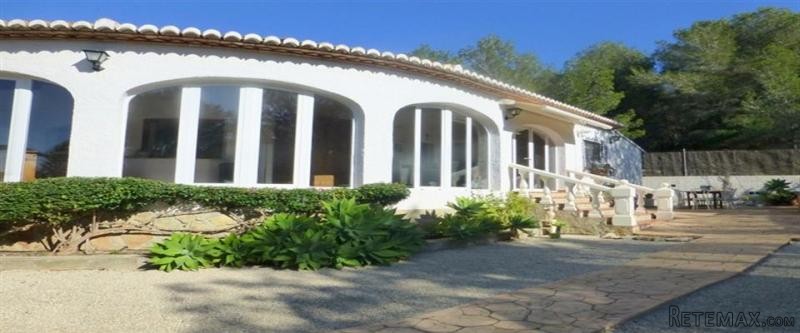 4 Bedrooms - Villa - Alicante - For Sale