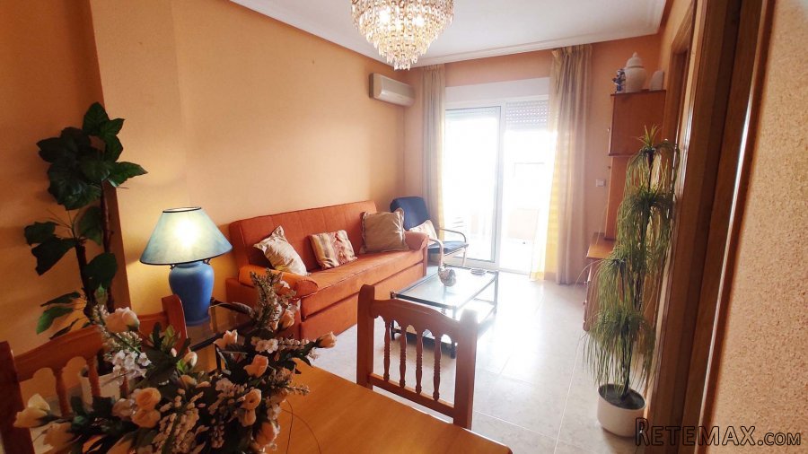 Apartamento 2 dormitorios, amueblado y equipado, cocina.. - 3