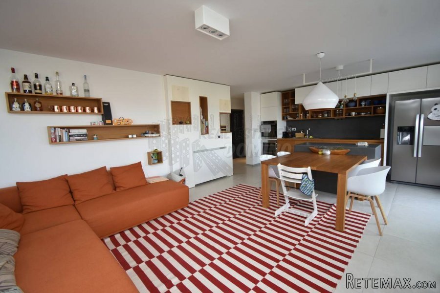 Apartman s velikom okućnicom i bazenom! - 13