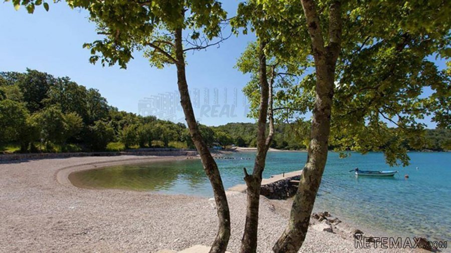 Prodaja nekretnina Omišalj! Lijepa kuća sa bazenom i p.. - 3