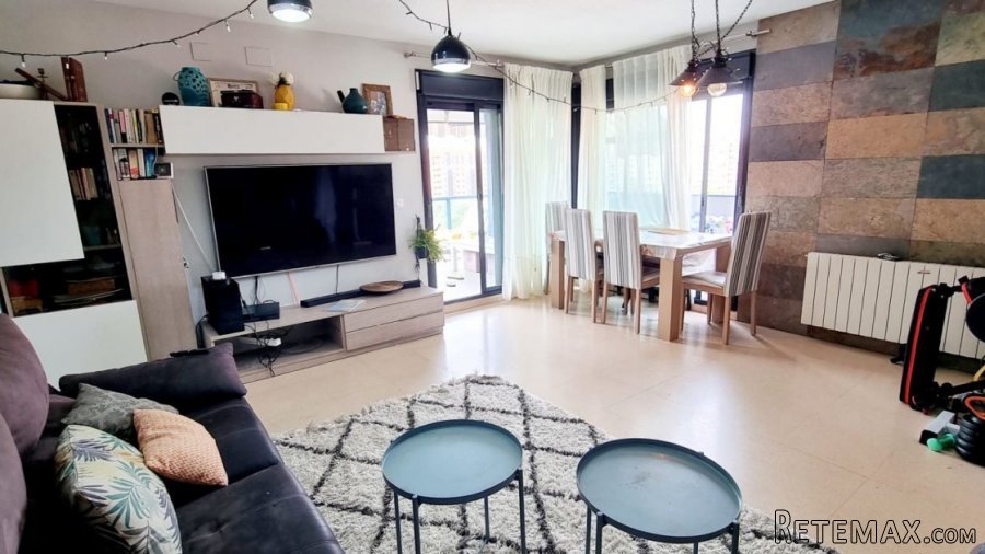 VIvienda de 3 habitaciones, 2 baños, una terraza con.. - 4