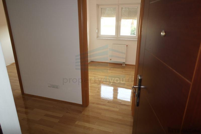 4-Zimmer Maisonette Wohnung zu..