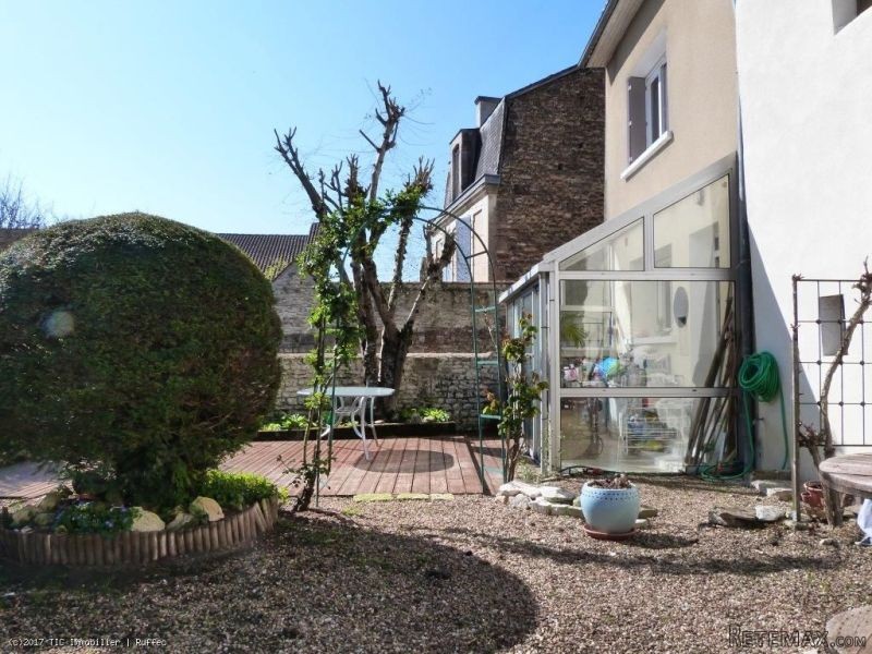 Renovated 3 Bedroom Ruffec Townhouse..
