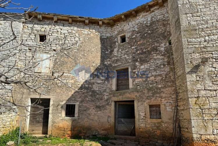 Cukrići, dvije stare kamene kuće 212 m2 sa 650 m2 okućnice - 8