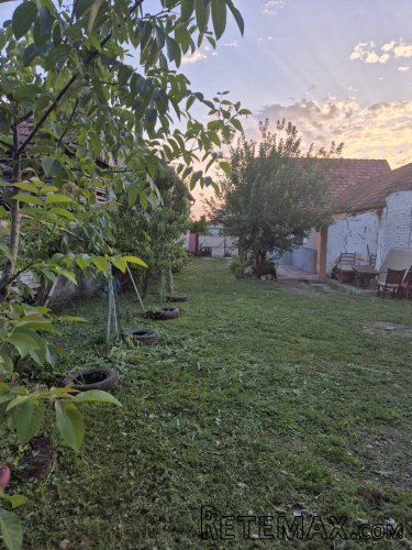 Prodajem kucu u Krcedinu - 18