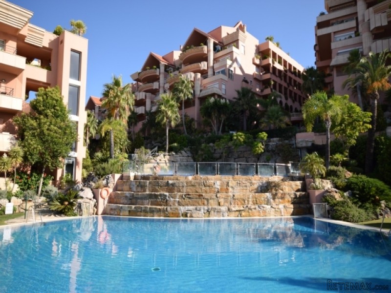 2 Bedroom Apartment For Sale Situated.. - 2