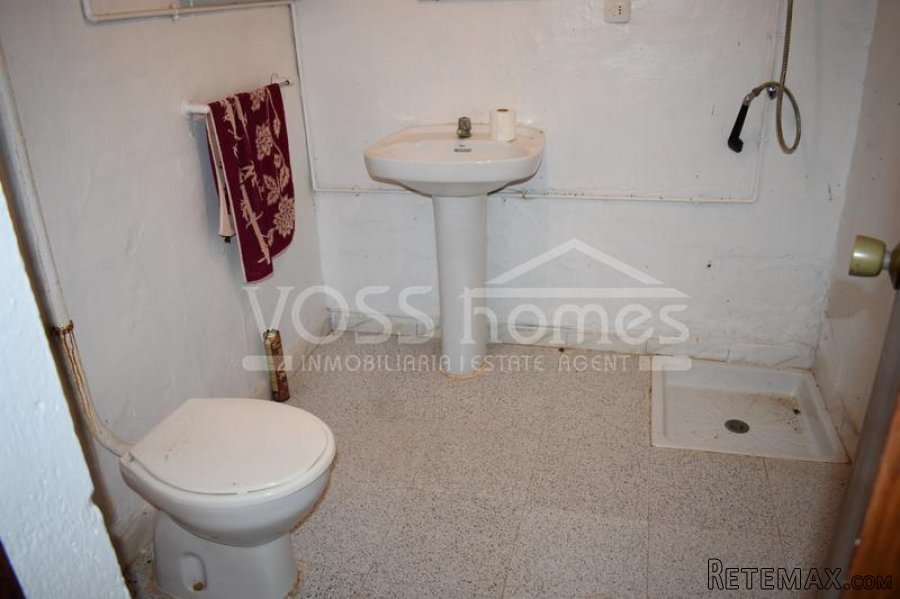 A lovely, Spanish habitable, 2 / 3 bed edge of village /.. - 19