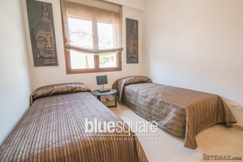 3-Bedroom Apartment with an indoor and.. - 2