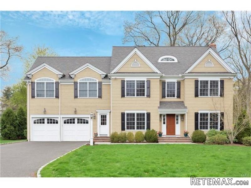 4 bedroom House For Sale: 49 DUBOIS.. - 2