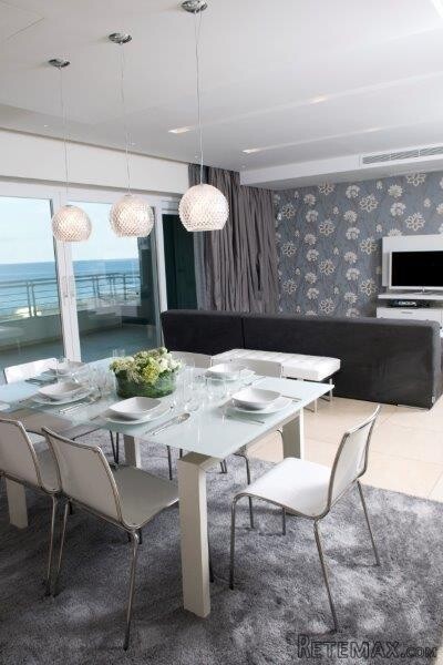 Flat, Luxurious Finish - 2