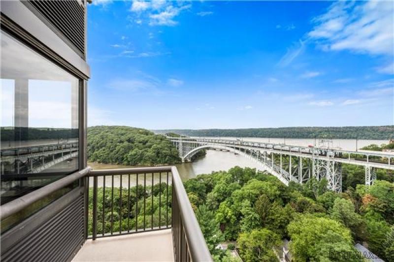 3 Bedrooms - Condo - New York State -..