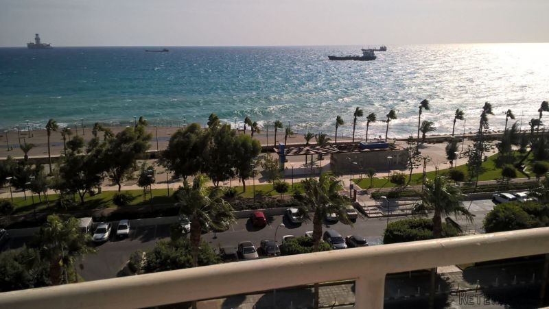 First Line Unobstructed Sea View..