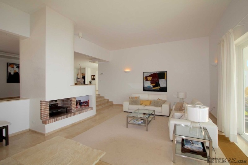 First line villa with breathtaking.. - 2