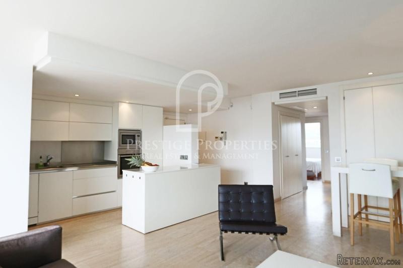 Modern Three Bedroom Designer Apartment..