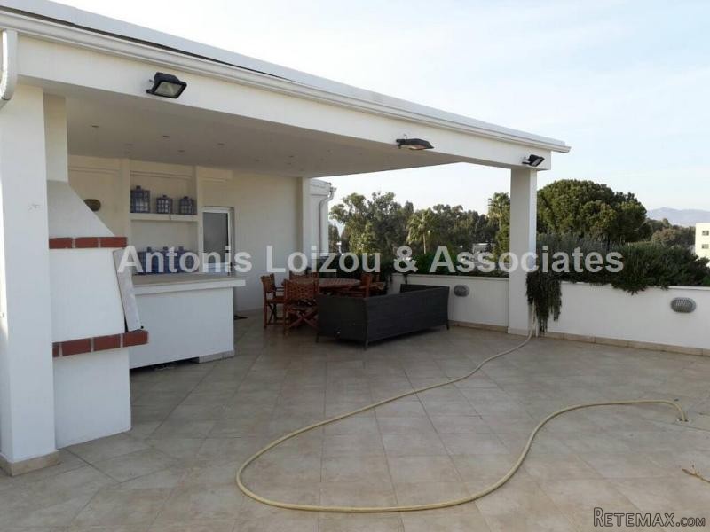 4 Bedroom Penthouse with Roof Garden in..