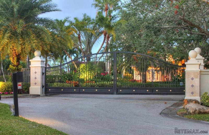 Land For Sale: Jupiter, Florida