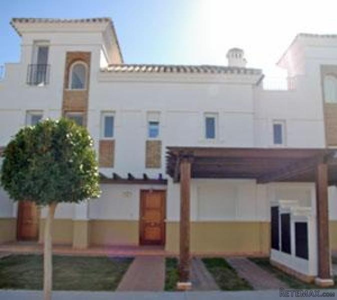 2 bedroom town house for sale