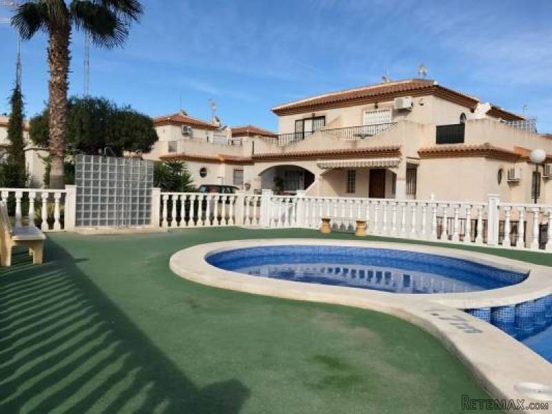 3 Bedroom 2 Bathroom Townhouse In Playa..