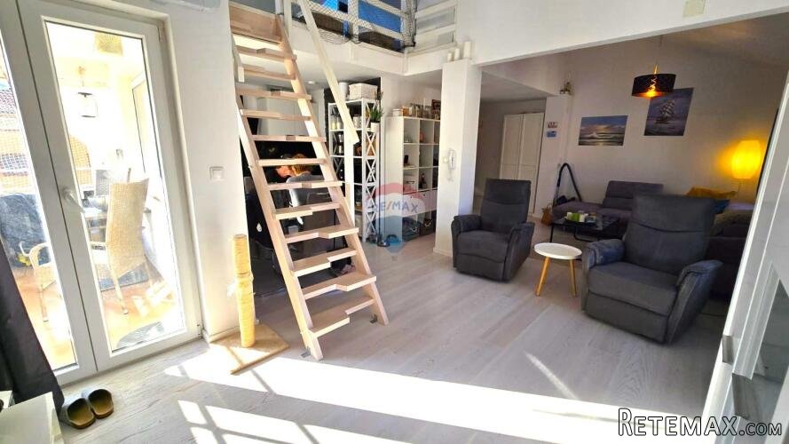 Rovinj, stan 48 m2, mirna ulica, pogled more, parking - 2