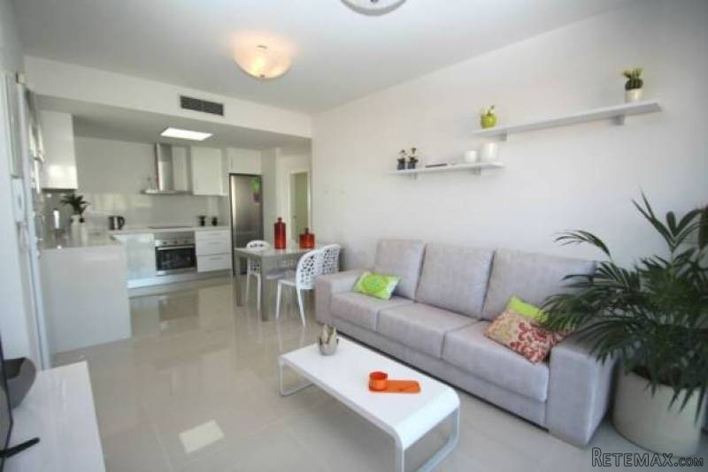 2 Bedroom 2 Bathroom Bungalow In..