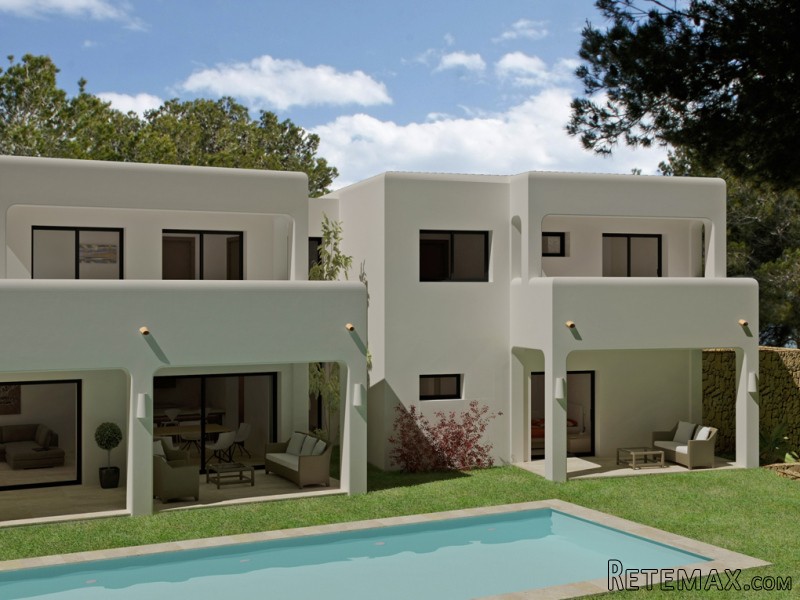 4 Bedrooms - Villa - Alicante - For Sale