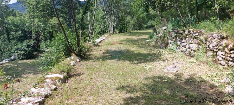 MATULJI - RUKAVAC - 2.143 m2 GRAĐEVINSKOG TERENA - 2