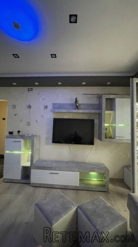 Prodajem LUX stan 36+6m2 Karaburma,uknjizen - 3