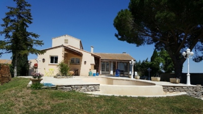Spacious Villa With Garage, Swimming..