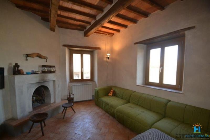 Well renovated Tuscan apartment