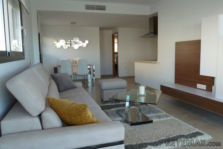 These are new build three bedroom apartments in a secure.. - 2