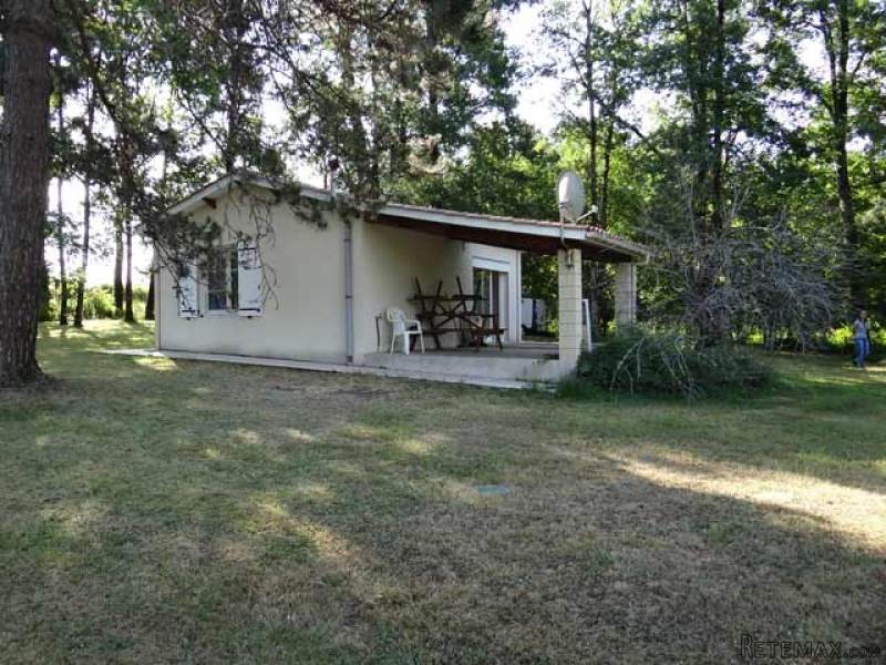 2 Bedroom Bungalow With A Small Garden.. - 2
