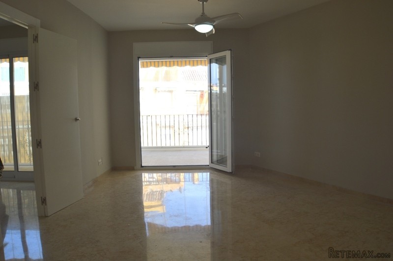 Seafront Apartment in Marbella - 2