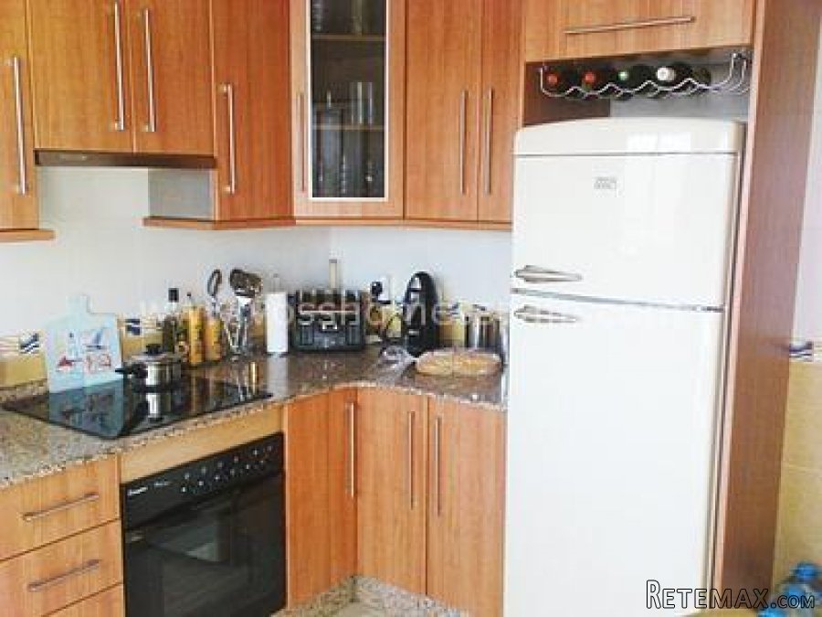 ABSOLUTE BARGAIN - Larger than average, 2 bed, 1.5 bath.. - 8