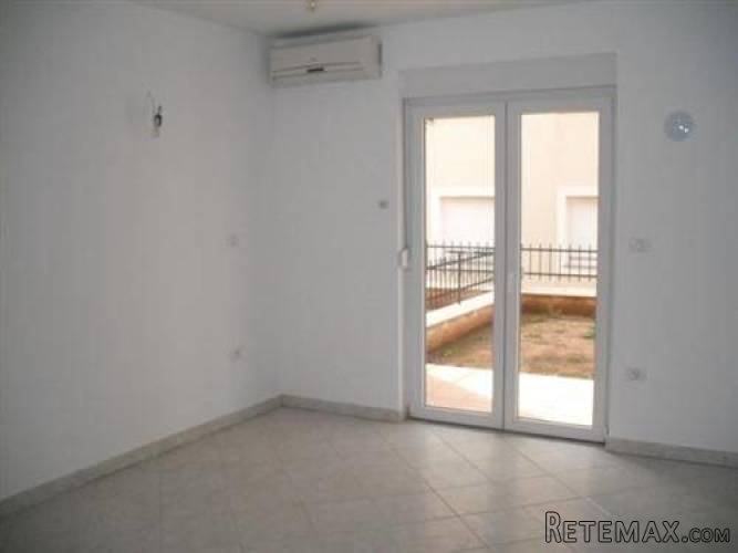 NOVI APARTMAN - STAN S VRTOM U PEROJU - 3