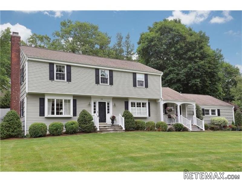 4 bedroom House For Sale: 28 GEORGIAN..