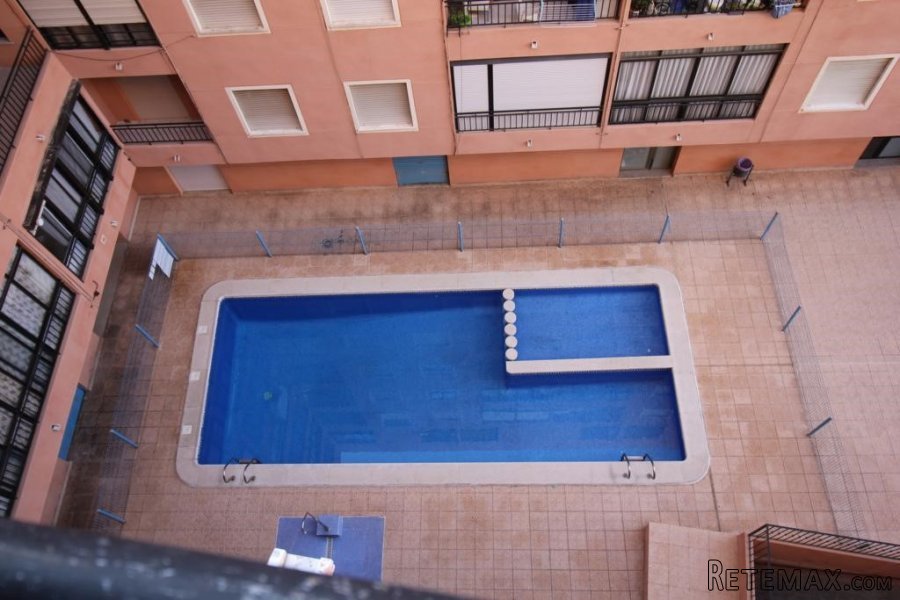 ESTUDIO ATICO 20M2 DE VIVIENDA Y TERRASA 10M2 SOL POR LA.. - 4