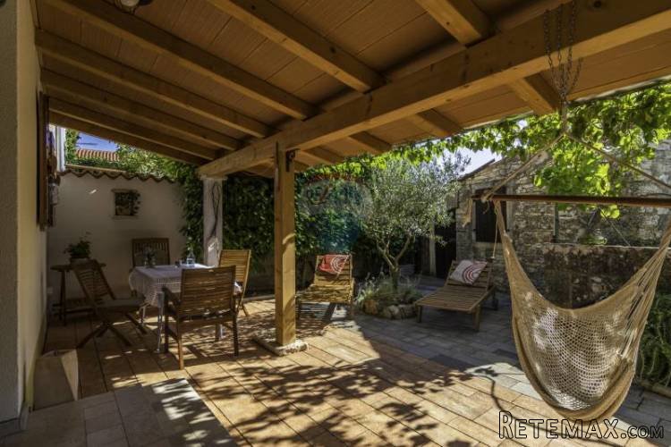ISTRA,VIDULINI - LIJEPA KUĆA NA MIRNOJ LOKACIJI - 4