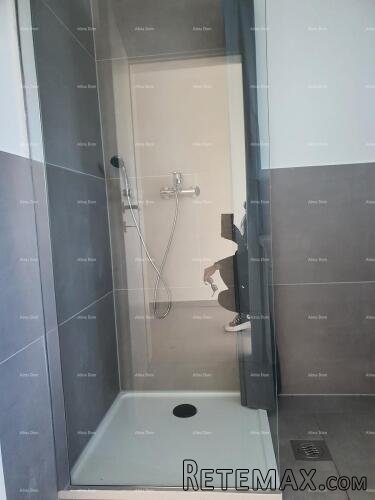 Kuća s 3 stana i velikim zemljištem, Labin! - 4