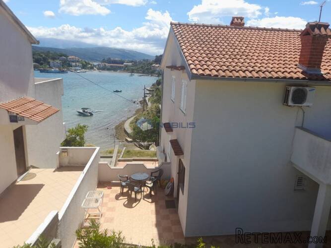 Rab, Supetarska Draga, kuća sa 5 apartmana, prvi red do mora - 4