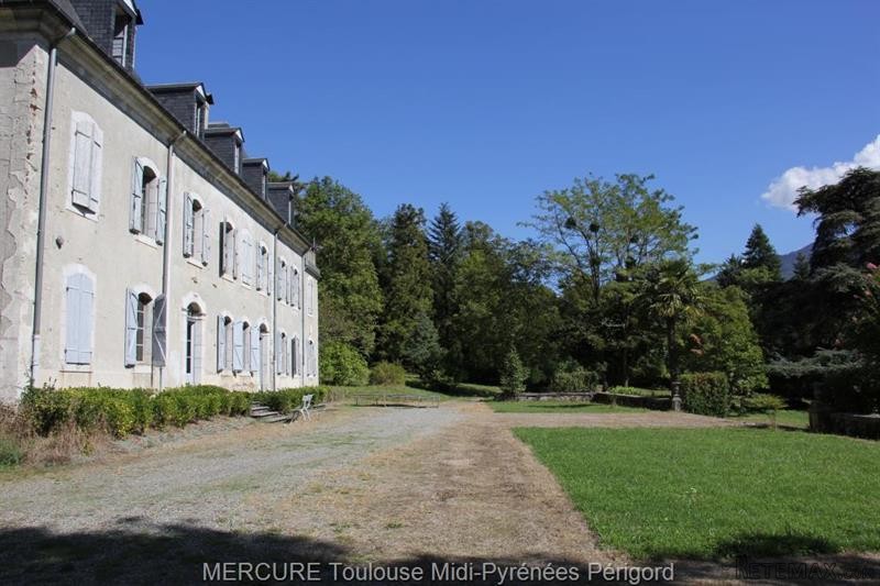 16 bedroom Castle For Sale: 31210.. - 2