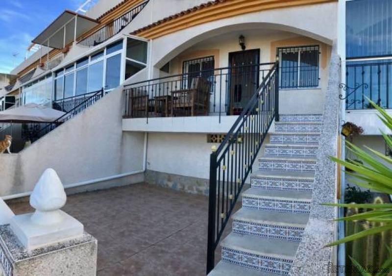 3 Bedroom 2 Bathroom Townhouse In Playa.. - 2