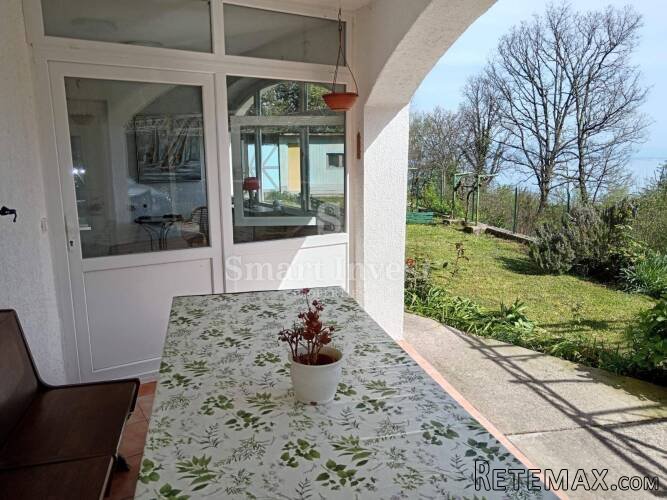 VEPRINAC, stan od 73 m2 s okućnicom od 200 m2