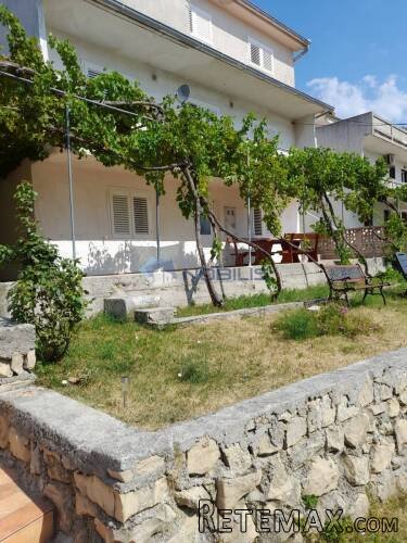 Rab, Supetarska Draga, kuća sa 5 apartmana, prvi red do mora - 7